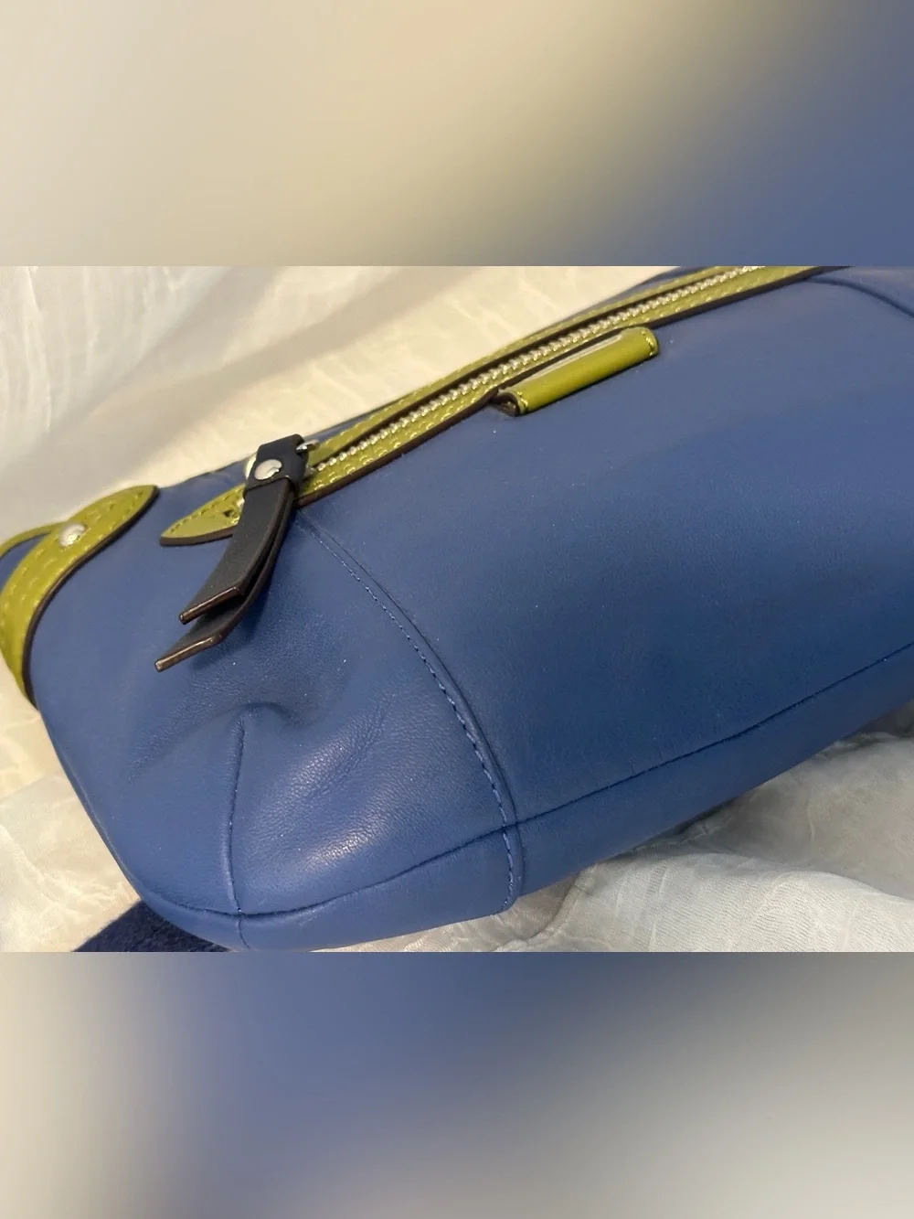 COACH Daisy Spectator Blue Leather Shoulder Bag with Olive Green Trim